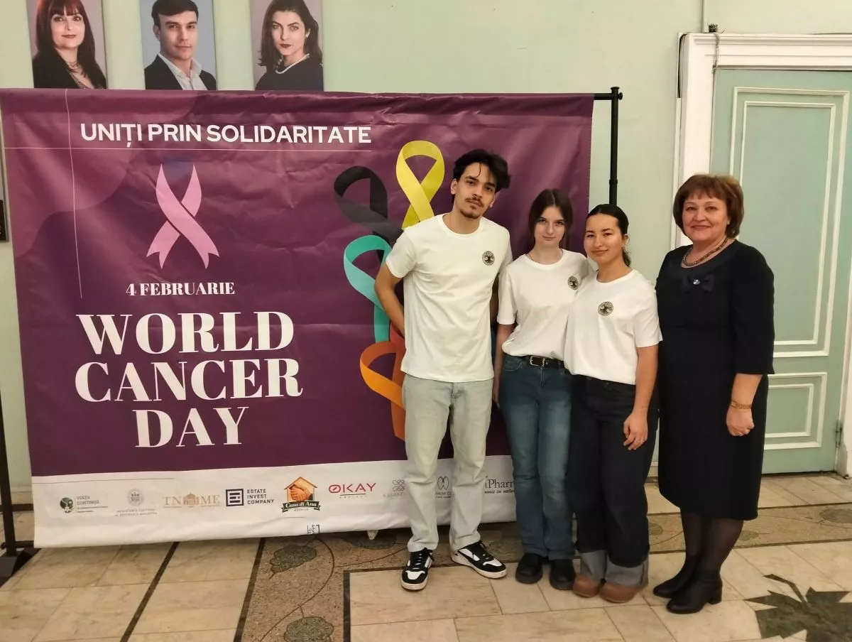 Membri și susținători ai UPRM la o activitate dedicată Zilei Mondiale de Luptă împotriva Cancerului